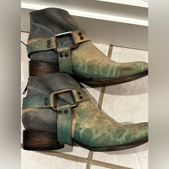 Freebird by Steve. Ankle Boots Phlow Green Phoenix-  Vintage!! - Picture 2 of 12